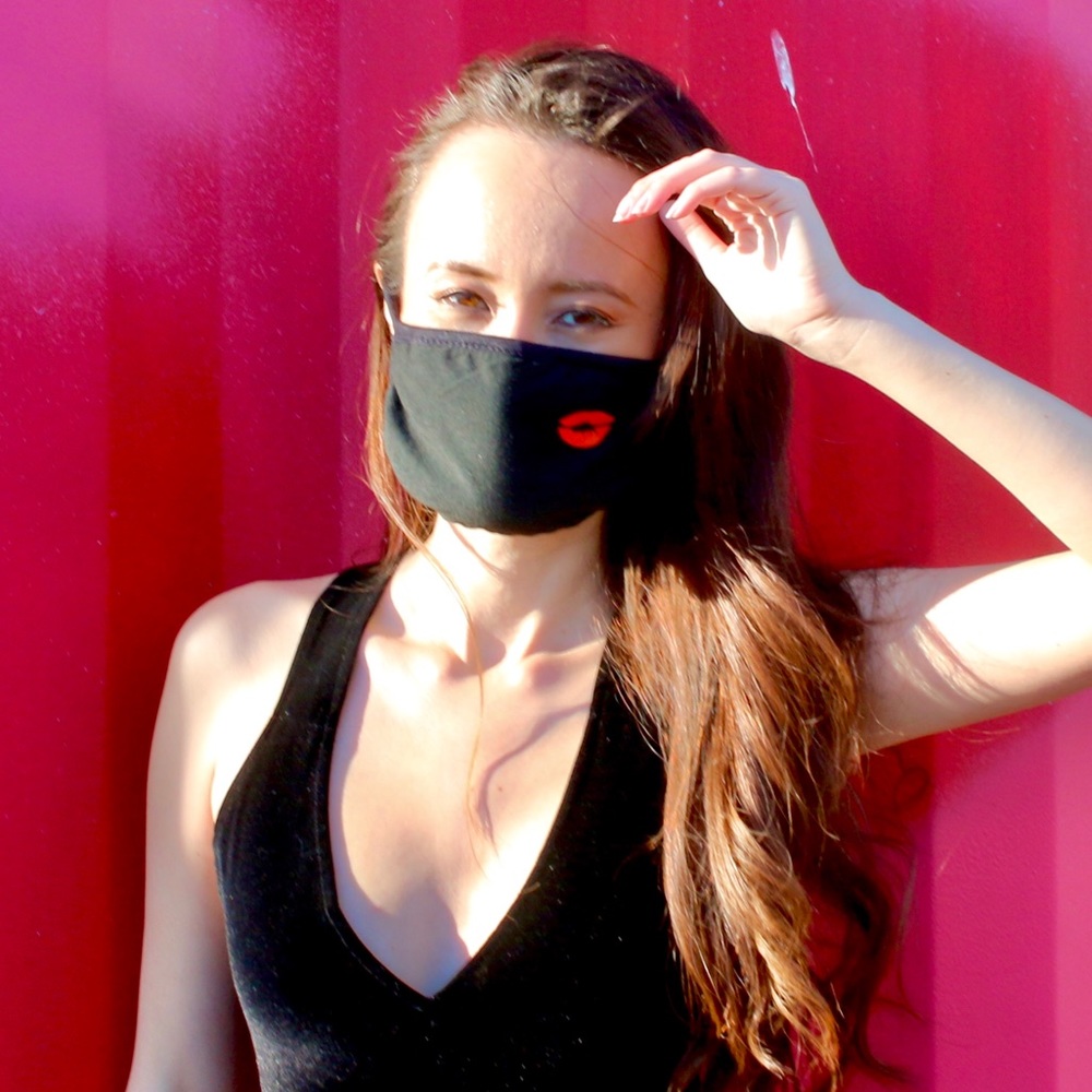 NEW Face Mask Lips Kiss Design Black Washable